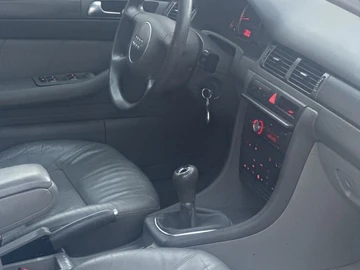 Авто Audi A6 2002 № 8689017