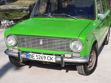 Авто ВАЗ 2101 1979 № 8689021