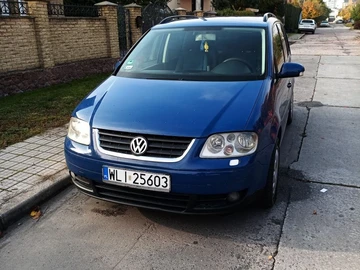 Авто Volkswagen Touran 2004 № 8689291