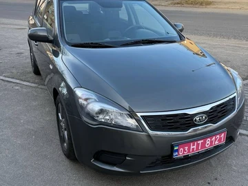 Авто KIA Cee X27 D 2009 № 8689305