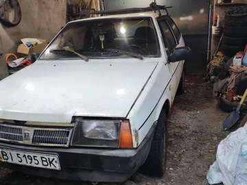 Авто ВАЗ 2108 1985 № 8689501