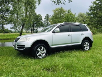 Авто Volkswagen Touareg 2004 № 8689551