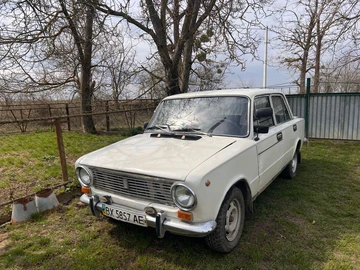 Авто ВАЗ 2103 1972 № 8689705