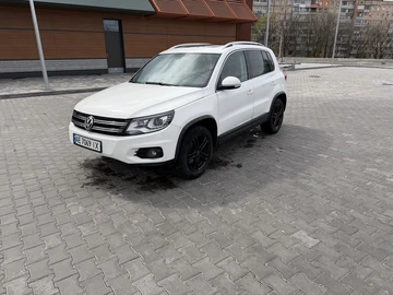 Авто Volkswagen Tiguan 2012 № 8689768