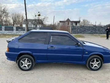 Авто ВАЗ 2113 2005 № 8689882