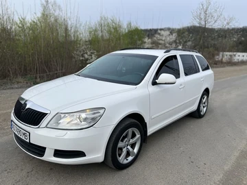 Авто Skoda Octavia 2011 № 8689962
