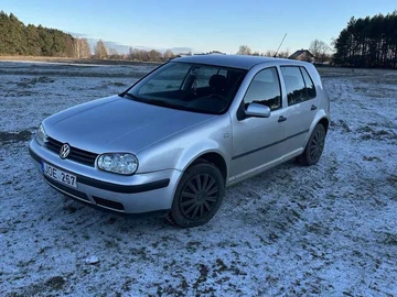 Авто Volkswagen Golf 2002 № 8690006