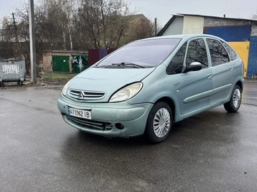 Авто Citroen Xsara Picasso 2002 № 8690071