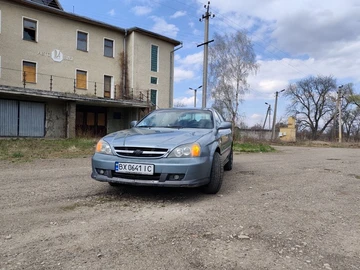 Авто Chevrolet Evanda 2005 № 8690086