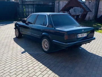 Авто BMW 3 Серия 1986 № 8690096