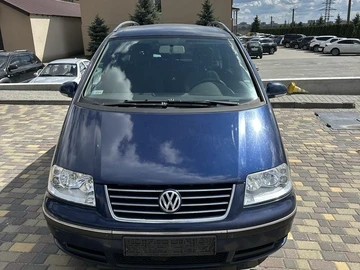 Авто Volkswagen Sharan 2009 № 8690106