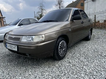 Авто ВАЗ 2110 Богдан 2013 № 8690142