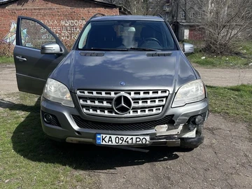 Авто Mercedes Ml Серия 2011 № 8690181