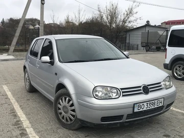 Авто Volkswagen Golf 1999 № 8690289