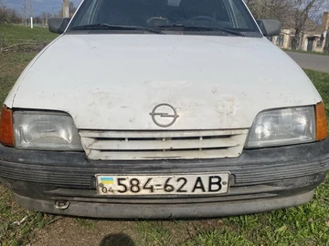 Авто Opel Kadett 1991 № 8690307