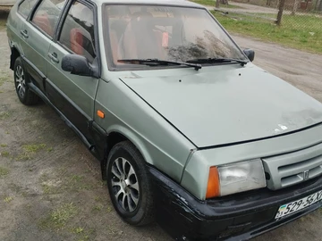 Авто ВАЗ 2109 1992 № 8690329