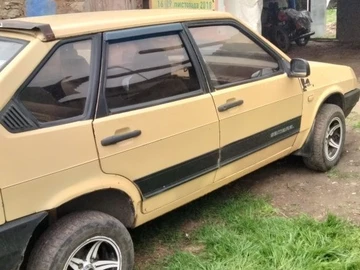 Авто ВАЗ 2109 1987 № 8690336
