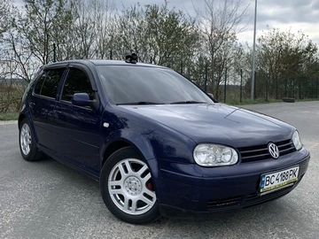 Авто Volkswagen Golf 1999 № 8690365