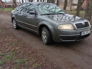 Авто Skoda Superb 2004 № 8690561