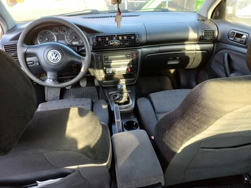 Авто Volkswagen Passat Sedan 2001 № 8690792