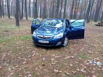 Авто Opel Astra 2011 № 8690798
