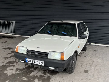 Авто ВАЗ 2109 1995 № 8690814