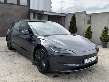 Авто Tesla Model 3 2024 № 8690900