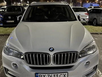 Авто BMW X5 2016 № 8690911