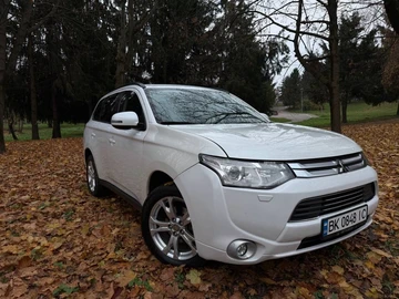 Авто Mitsubishi Outlander 2013 № 8691129