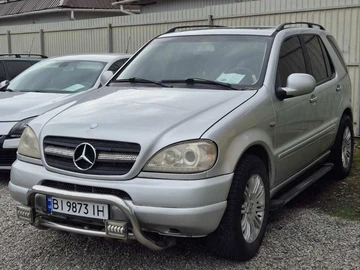 Авто Mercedes Ml Серия 2000 № 8691150