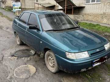 Авто ВАЗ 2110 2001 № 8691174