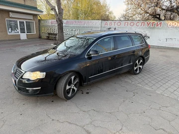 Авто Volkswagen Passat Variant 2006 № 8691182
