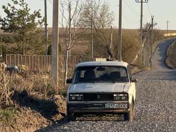 Авто ВАЗ 2105 1985 № 8691296
