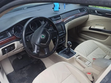 Авто Skoda Superb 2009 № 8691324