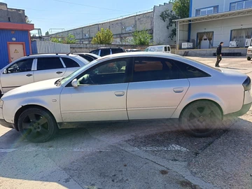 Авто Audi A6 2001 № 8691355