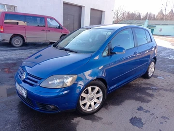 Авто Volkswagen Golf Plus 2006 № 8691629