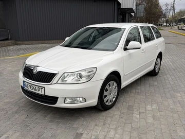Авто Skoda Octavia 2012 № 8691636
