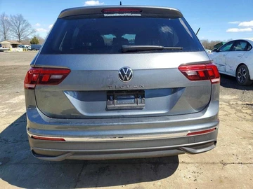 Авто Volkswagen Tiguan 2024 № 8691678