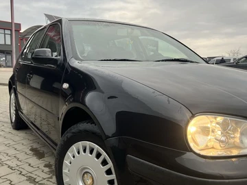 Авто Volkswagen Golf 1999 № 8691822