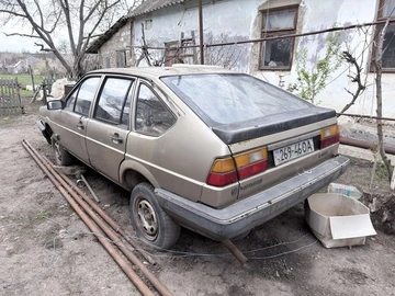 Авто Volkswagen Passat Sedan 1989 № 8692063