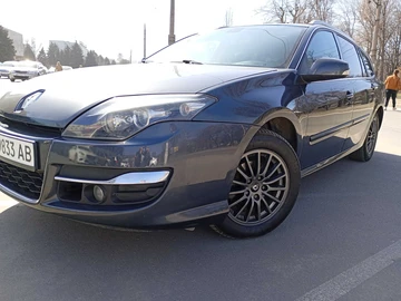 Авто Renault Laguna 2012 № 8692077