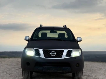 Авто Nissan Navara 2010 № 8692082