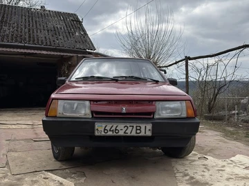 Авто ВАЗ 2109 1989 № 8692092