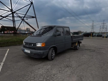 Авто Volkswagen Transporter 2000 № 8692183