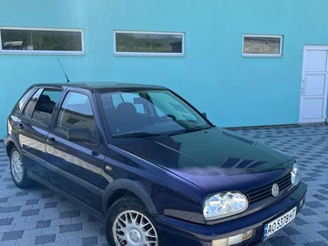 Авто Volkswagen Golf 1997 № 8692293
