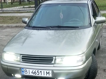 Авто ВАЗ 2110 2000 № 8692412