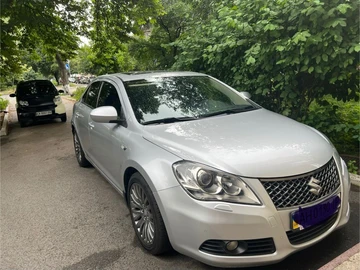 Авто Suzuki Kizashi 2011 № 8692500