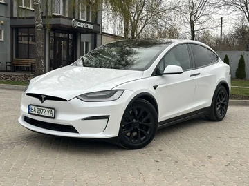 Авто Tesla Model X 2023 № 8692502