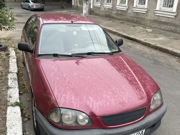 Авто Toyota Avensis 1999 № 8692596
