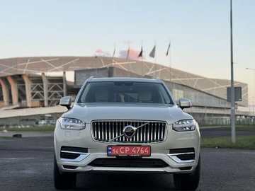 Авто Volvo Xc90 2022 № 8692660